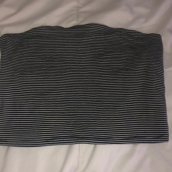 Tops - Crop Top